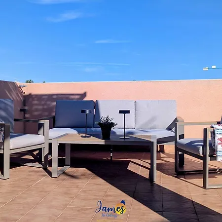 Sunny Getaway With Pool & Rooftop Views Vm77 * Dehesa de Campoamor (Orihuela Costa)